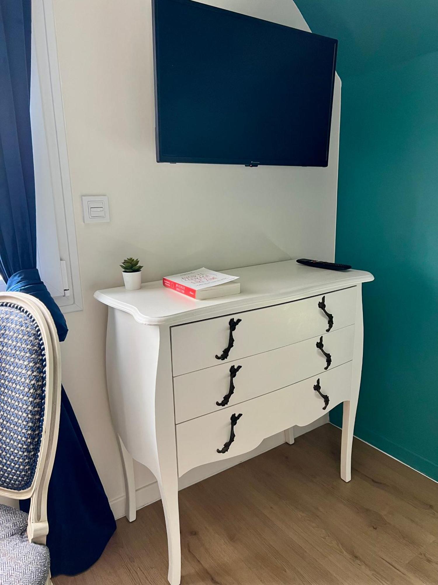 Studios Ideal Pro I Centre-Ville & Parking Gratuit Châtellerault Dış mekan fotoğraf