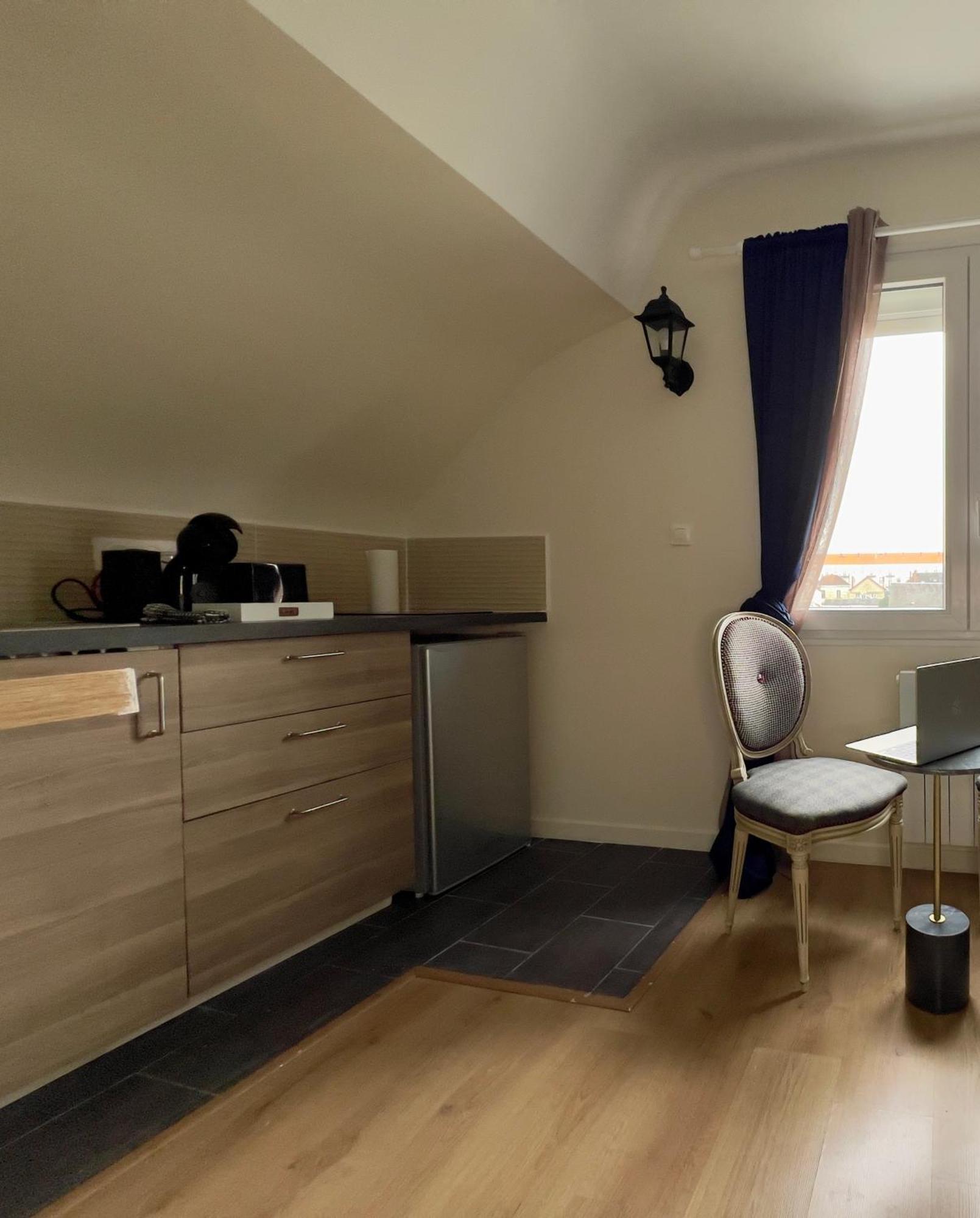 Studios Ideal Pro I Centre-Ville & Parking Gratuit Châtellerault Dış mekan fotoğraf
