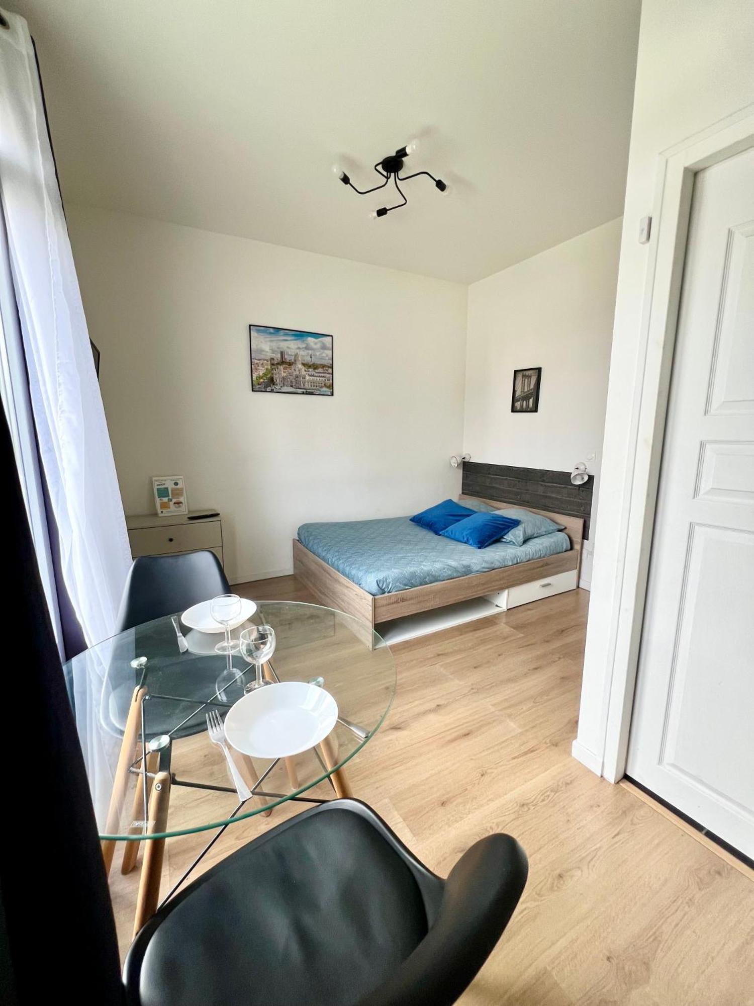 Studios Ideal Pro I Centre-Ville & Parking Gratuit Châtellerault Dış mekan fotoğraf
