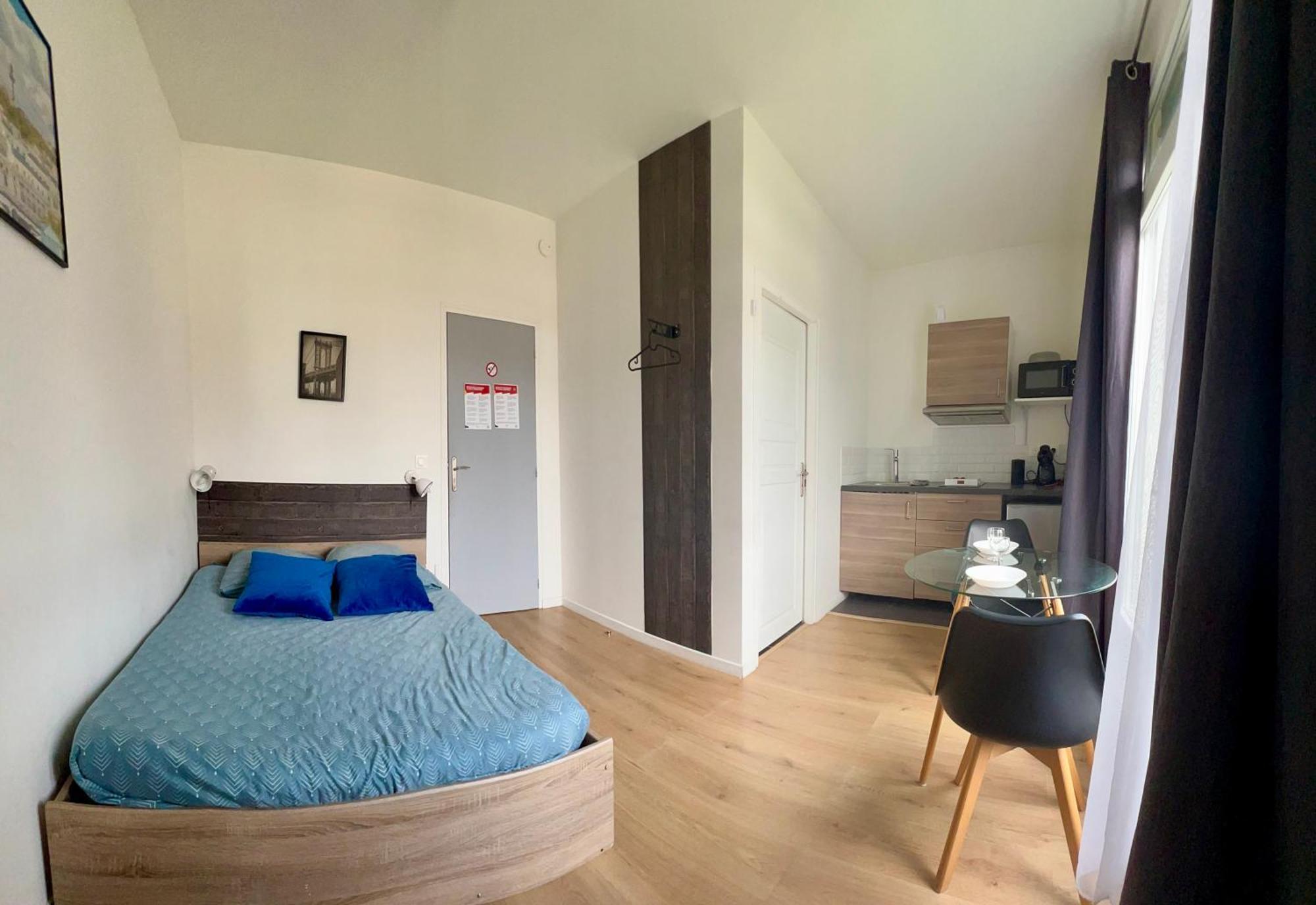 Studios Ideal Pro I Centre-Ville & Parking Gratuit Châtellerault Dış mekan fotoğraf